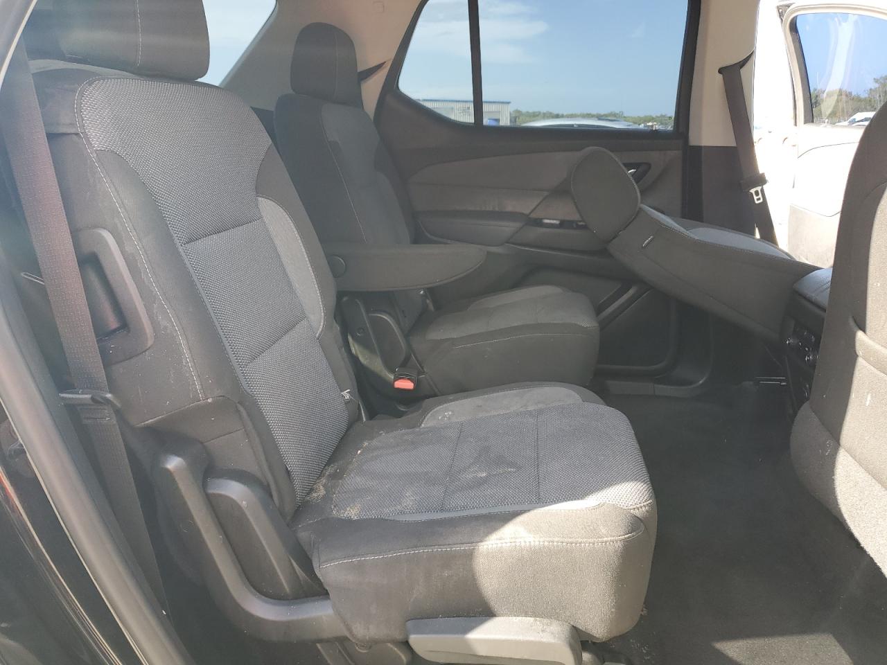2019 Chevrolet Traverse Lt VIN: 1GNERGKW9KJ228945 Lot: 64957545