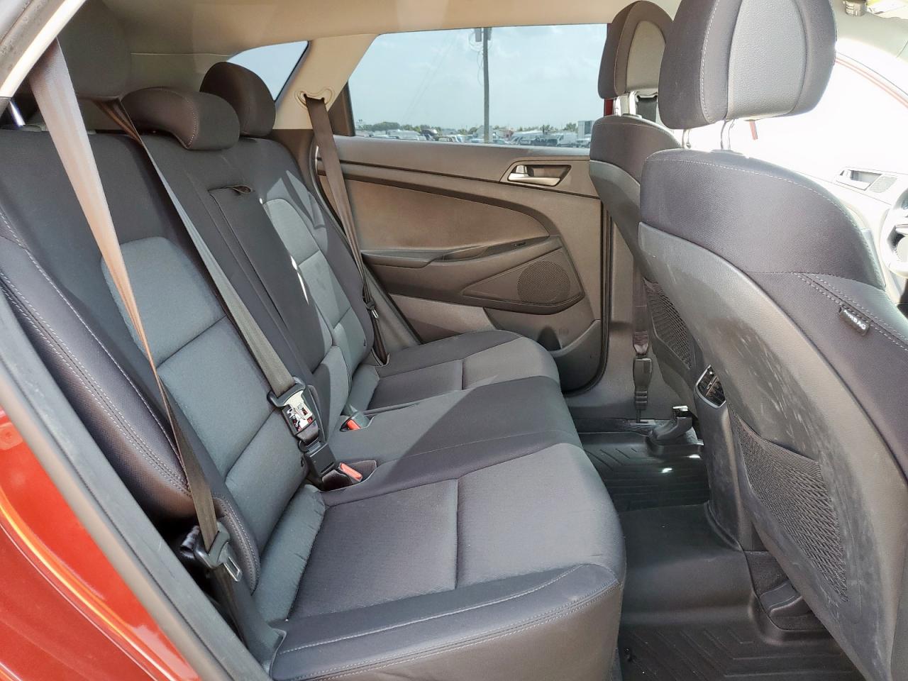 2018 Hyundai Tucson Sport VIN: KM8J33AL7JU805392 Lot: 65063575