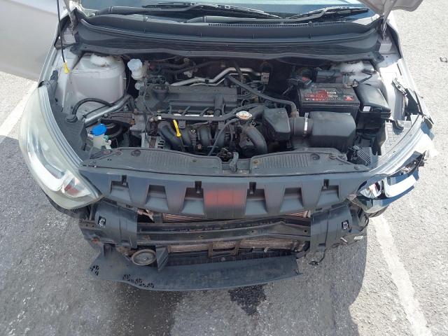 2012 HYUNDAI I20 CLASSI