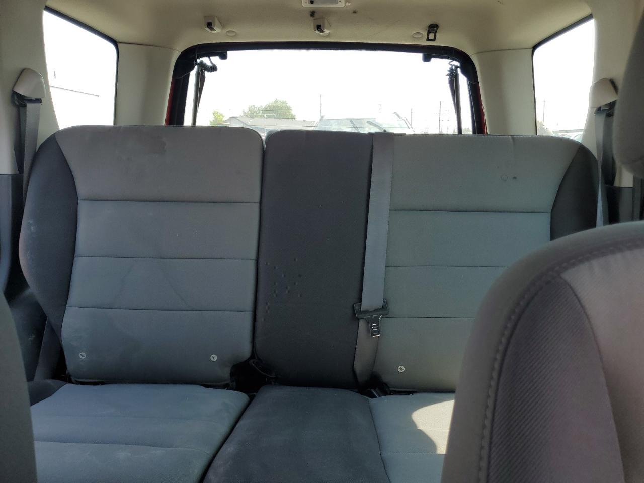 2005 Ford Escape Xls VIN: 1FMYU92Z35KB08403 Lot: 64700105