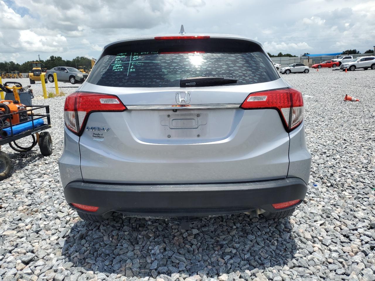 2021 Honda Hr-V Lx VIN: 3CZRU5H30MM710942 Lot: 65116795