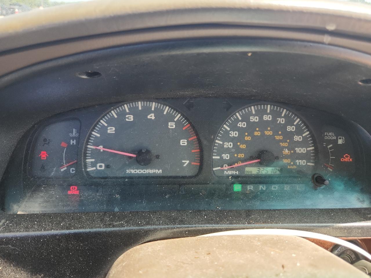 1999 Toyota 4Runner Limited VIN: JT3GN87R0X0135223 Lot: 64311835