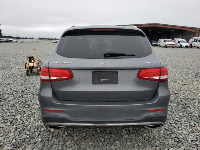  MERCEDES-BENZ GLC-CLASS 2016 Szary