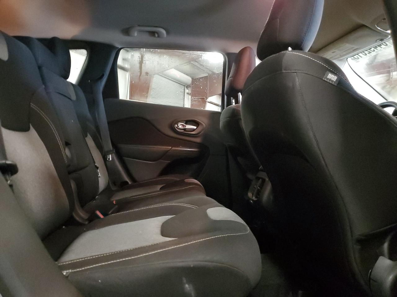 2014 Jeep Cherokee Latitude VIN: 1C4PJMCS3EW297026 Lot: 64492015