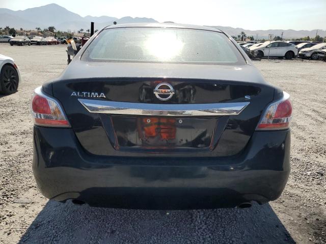 Sedans NISSAN ALTIMA 2015 Czarny