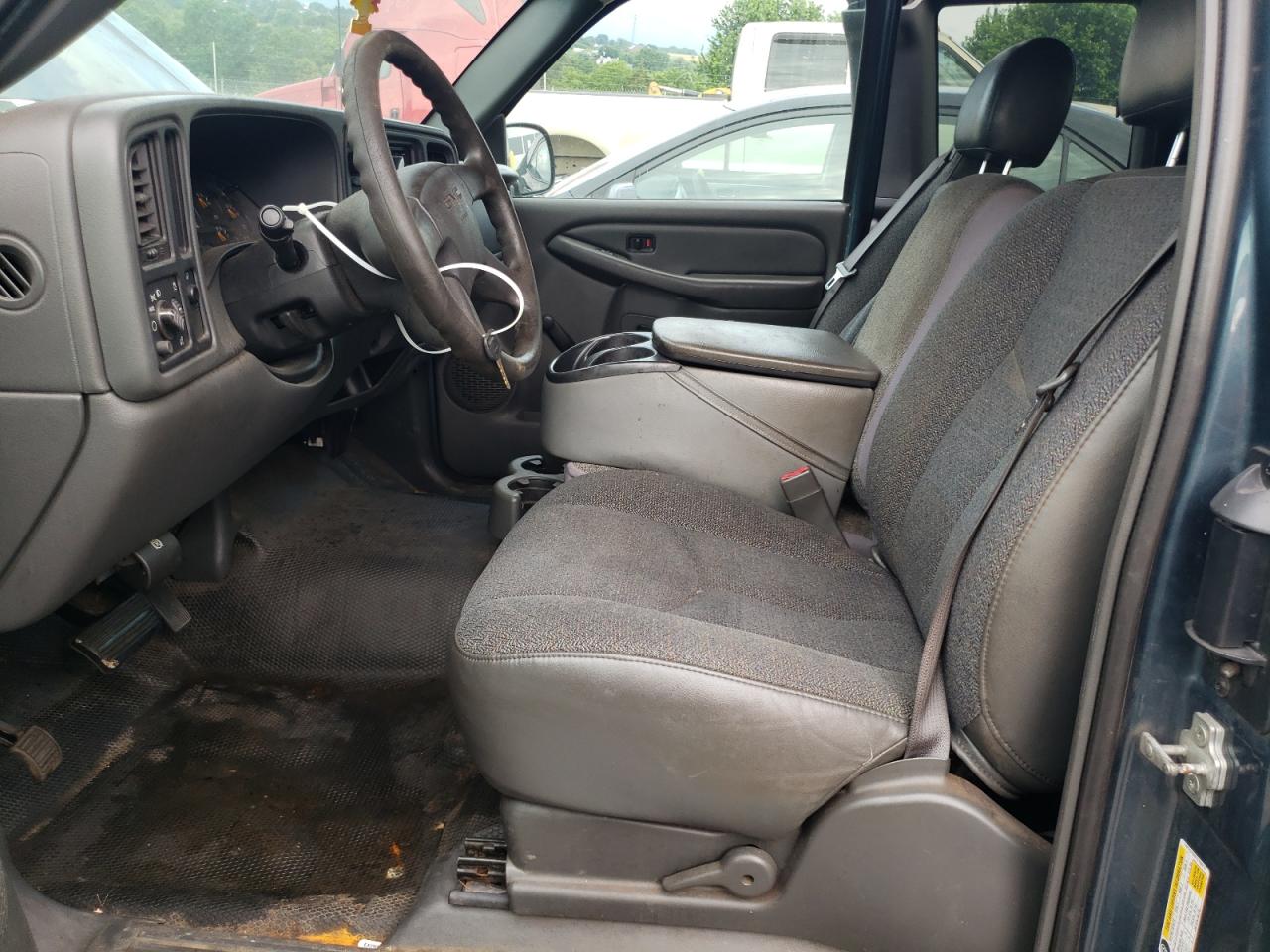 2007 GMC New Sierra C1500 Classic VIN: 1GTEC19V07Z196819 Lot: 62777775