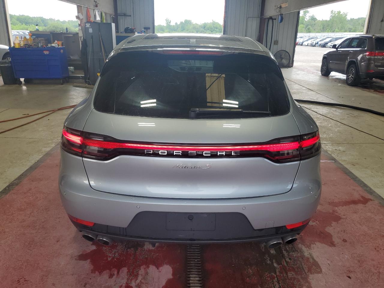 2020 Porsche Macan S VIN: WP1AB2A53LLB36676 Lot: 64854205