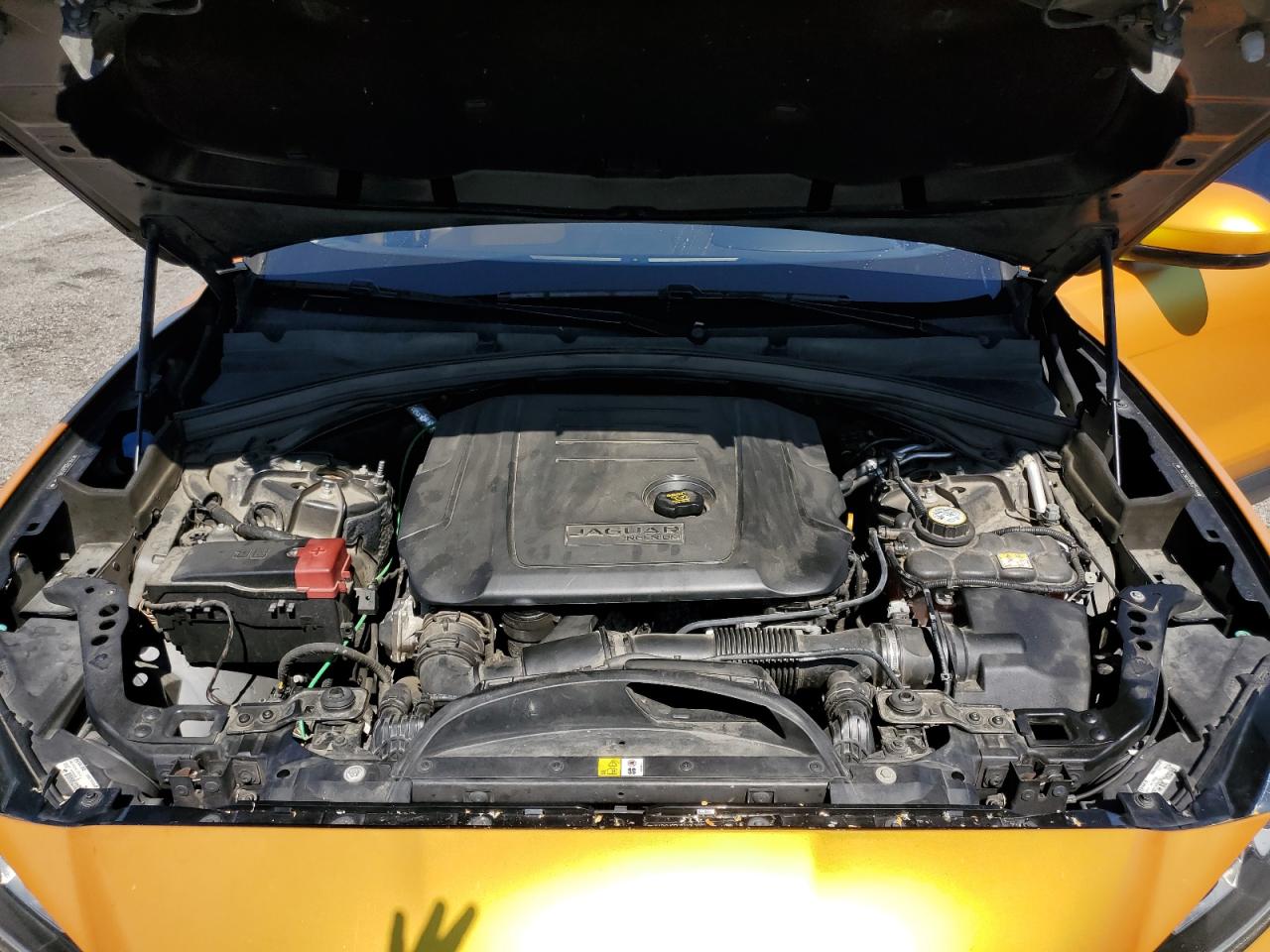 2018 Jaguar F-Pace Premium VIN: SADCJ2FN0JA253862 Lot: 66964185