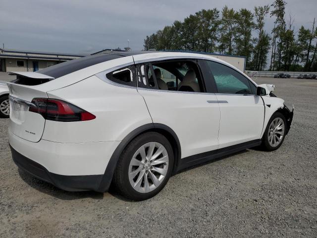  TESLA MODEL X 2021 Biały