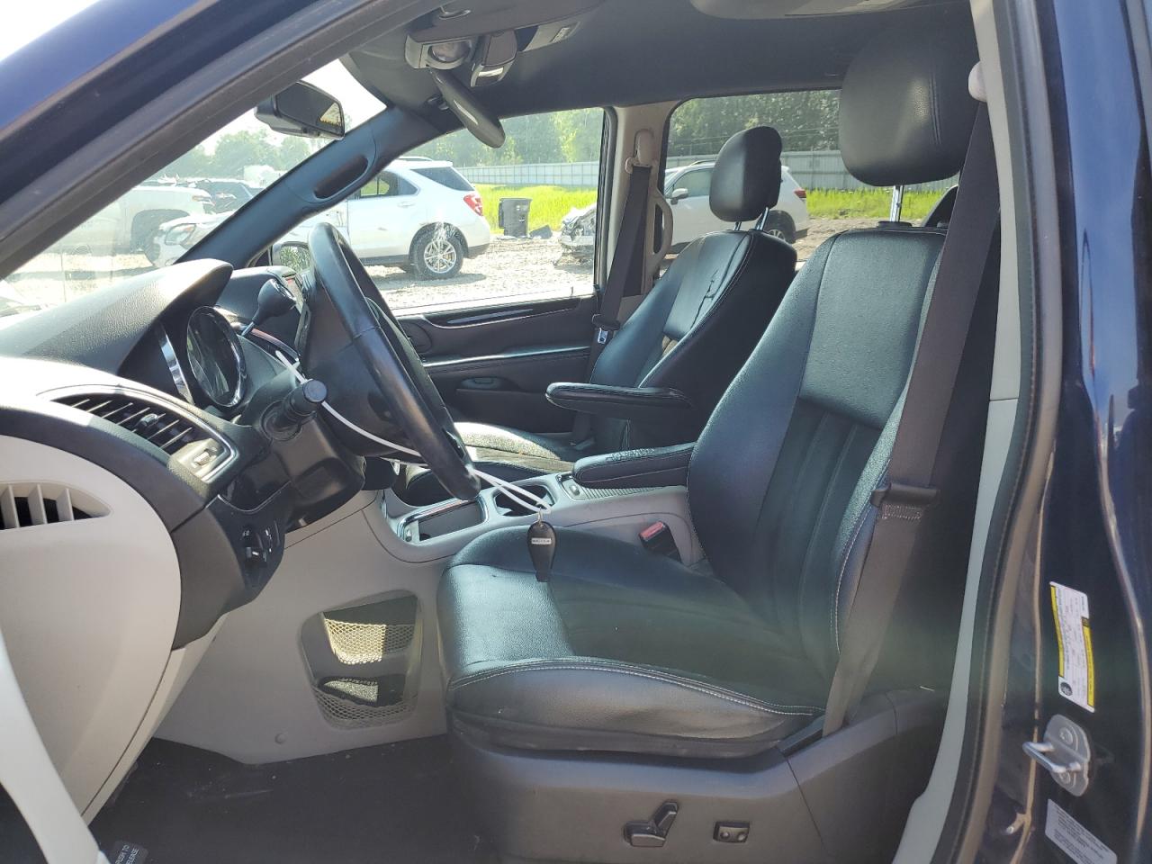 2017 Dodge Grand Caravan Sxt VIN: 2C4RDGCG5HR760326 Lot: 64999555