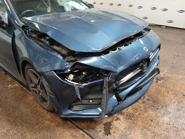2023 MERCEDES BENZ CLA 200 AM