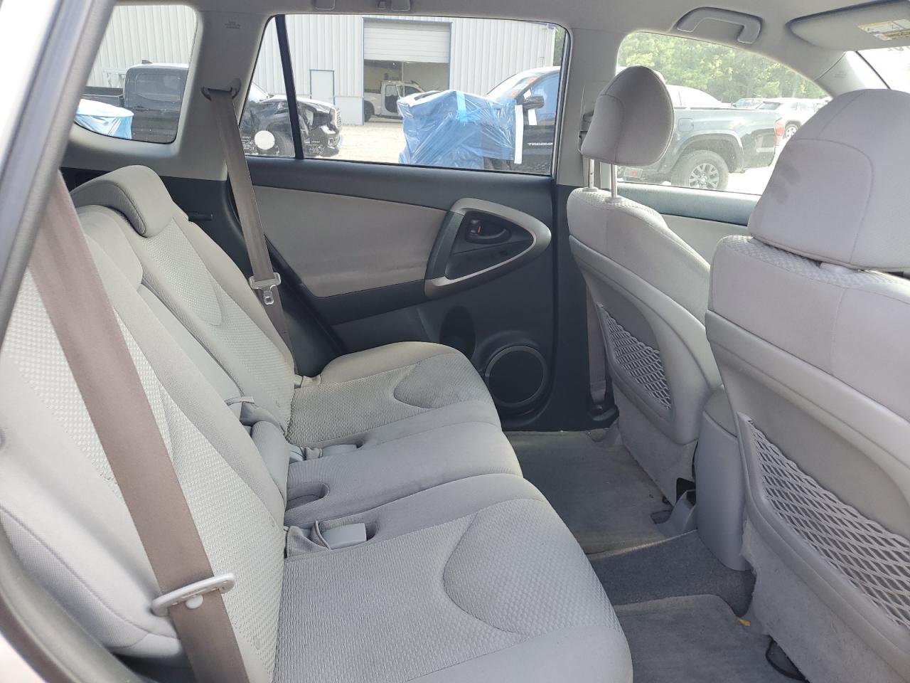 2008 Toyota Rav4 Limited VIN: JTMBD31V985175032 Lot: 65222315
