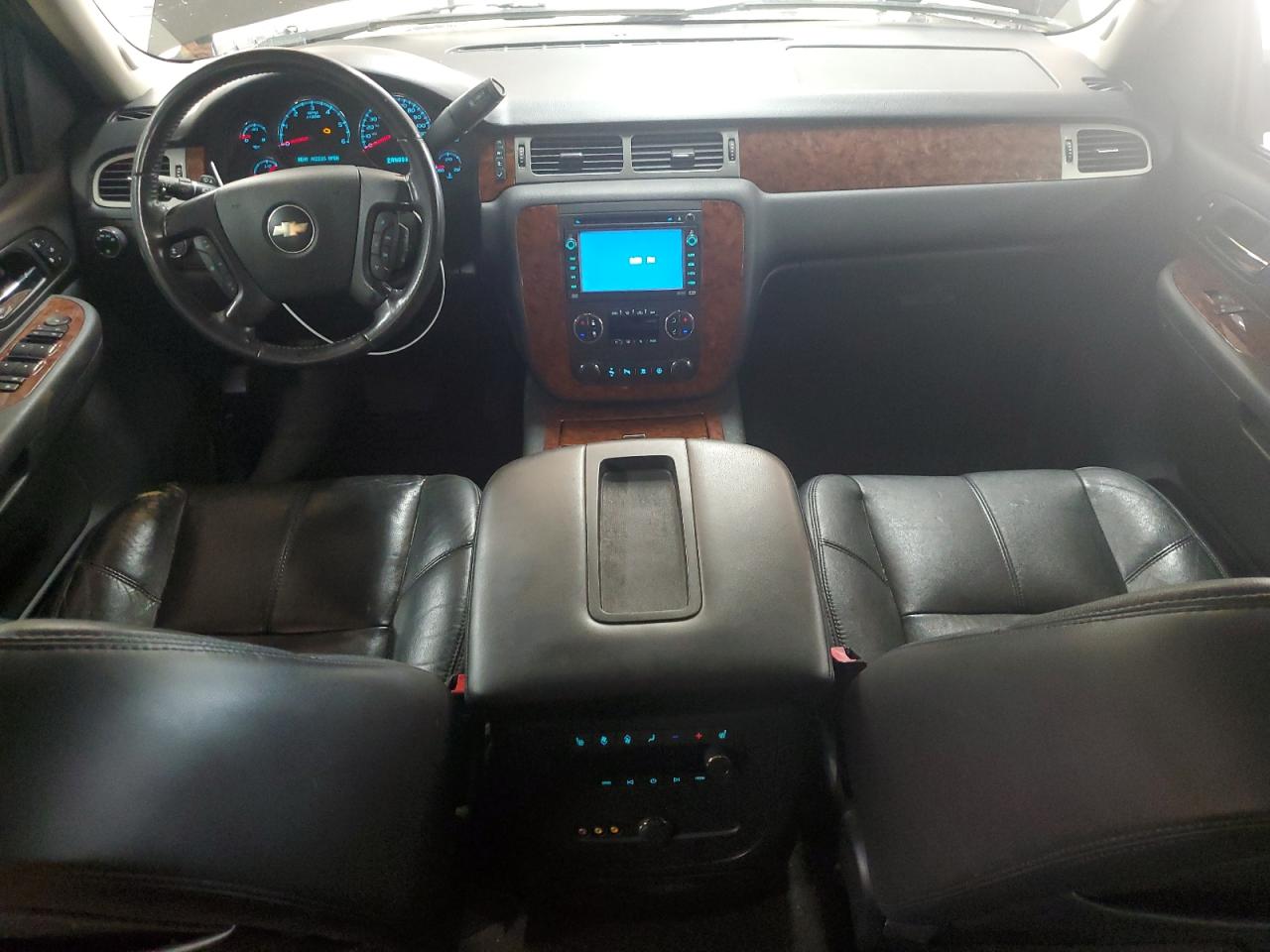 2007 Chevrolet Suburban K1500 VIN: 3GNFK16397G310270 Lot: 64200885