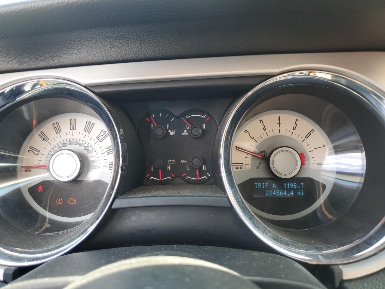 2011 Ford Mustang VIN: 1ZVBP8EM0B5126554 Lot: 64357365