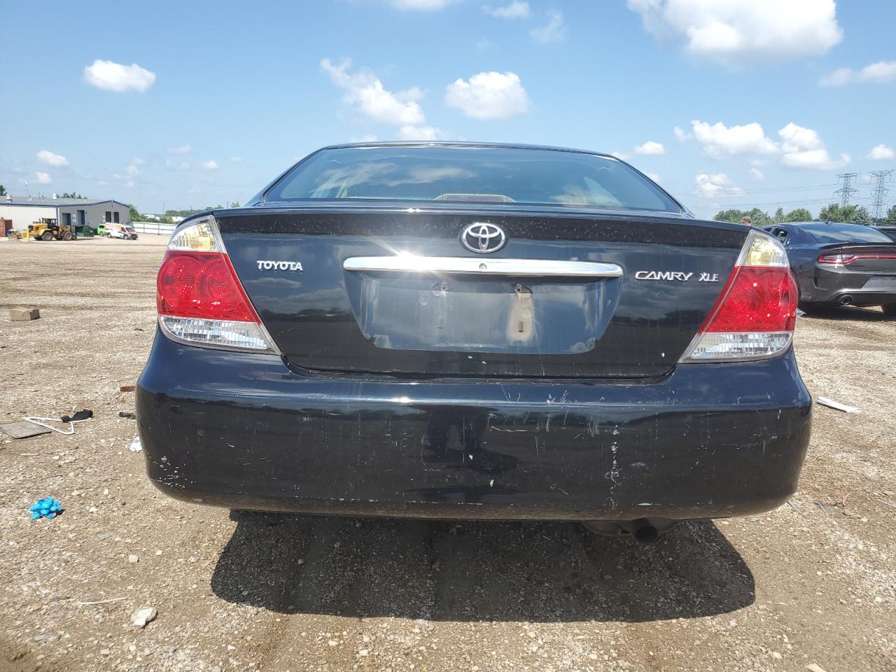 2005 Toyota Camry Le VIN: 4T1BE30K85U383730 Lot: 63862865