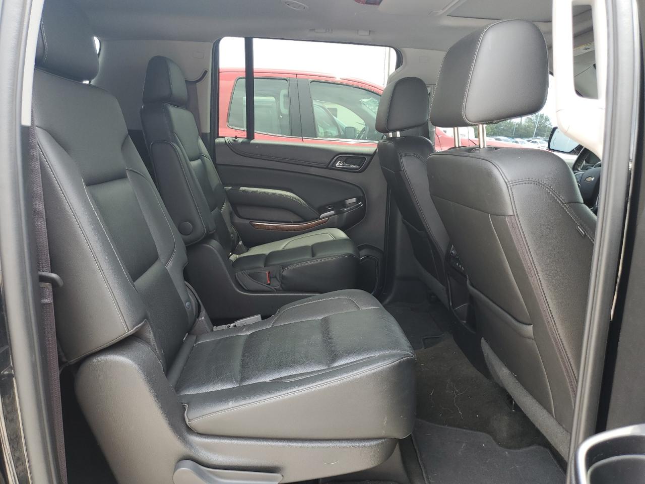 2017 Chevrolet Suburban K1500 Premier VIN: 1GNSKJKC7HR140805 Lot: 65081765