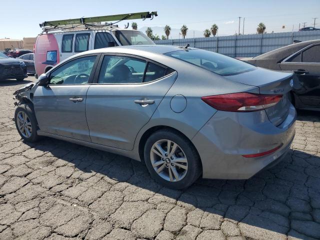  HYUNDAI ELANTRA 2018 Szary