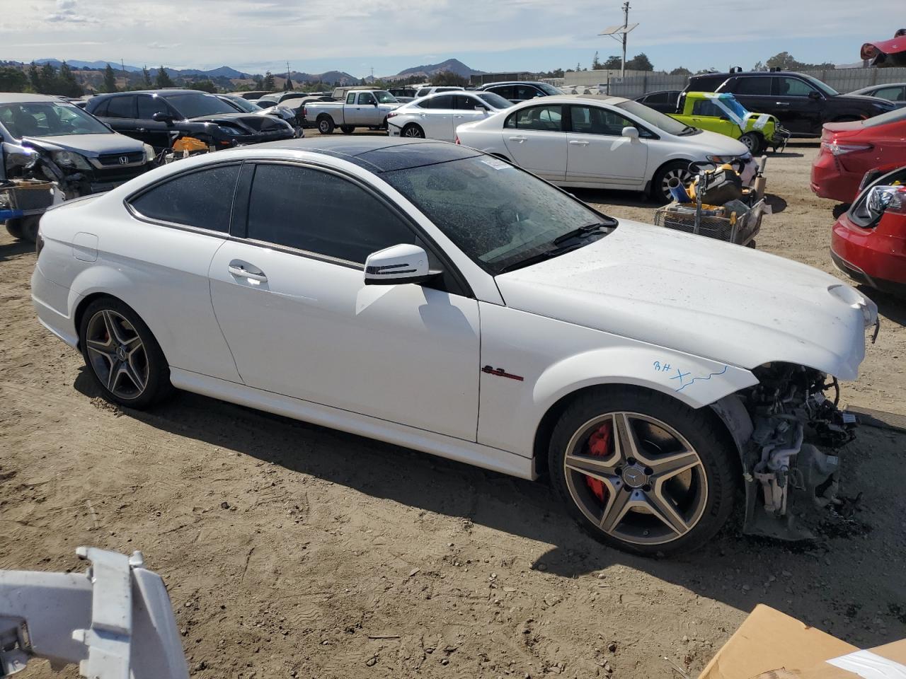 2013 Mercedes-Benz C 63 Amg VIN: WDDGJ7HB4DG092551 Lot: 65290605