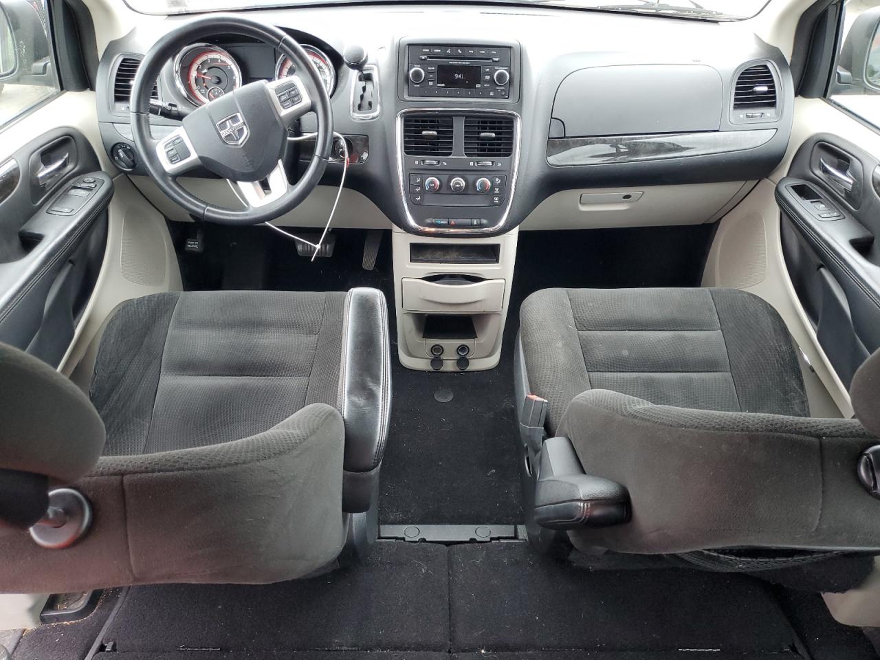 2015 Dodge Grand Caravan Se VIN: 2C4RDGBG3FR667979 Lot: 64806125