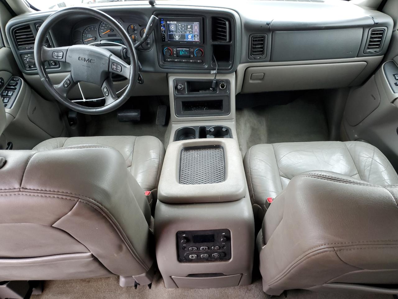 2004 GMC Yukon VIN: 1GKEK13T34J174791 Lot: 63535045