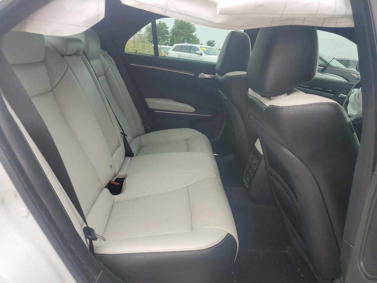 2021 Chrysler 300 S VIN: 2C3CCABT3MH658645 Lot: 63971165