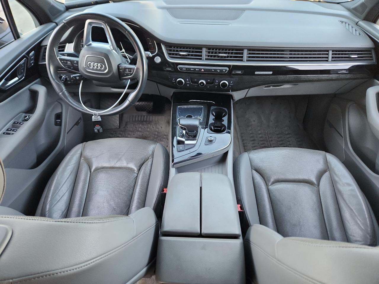 2017 Audi Q7 Premium Plus VIN: WA1LHAF77HD056256 Lot: 62318015
