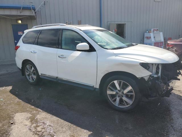  NISSAN PATHFINDER 2016 White