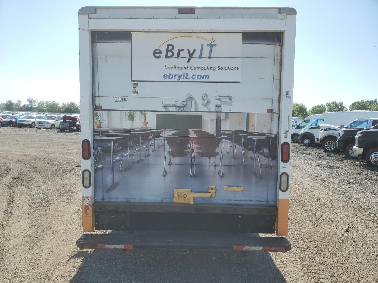 2005 GMC Savana Cutaway G3500 VIN: 1GDGG31V051909360 Lot: 62736235
