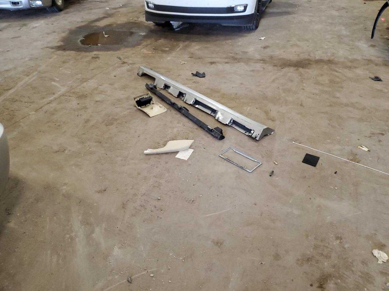 2017 Toyota Camry Le VIN: 4T1BF1FK4HU631338 Lot: 64325175