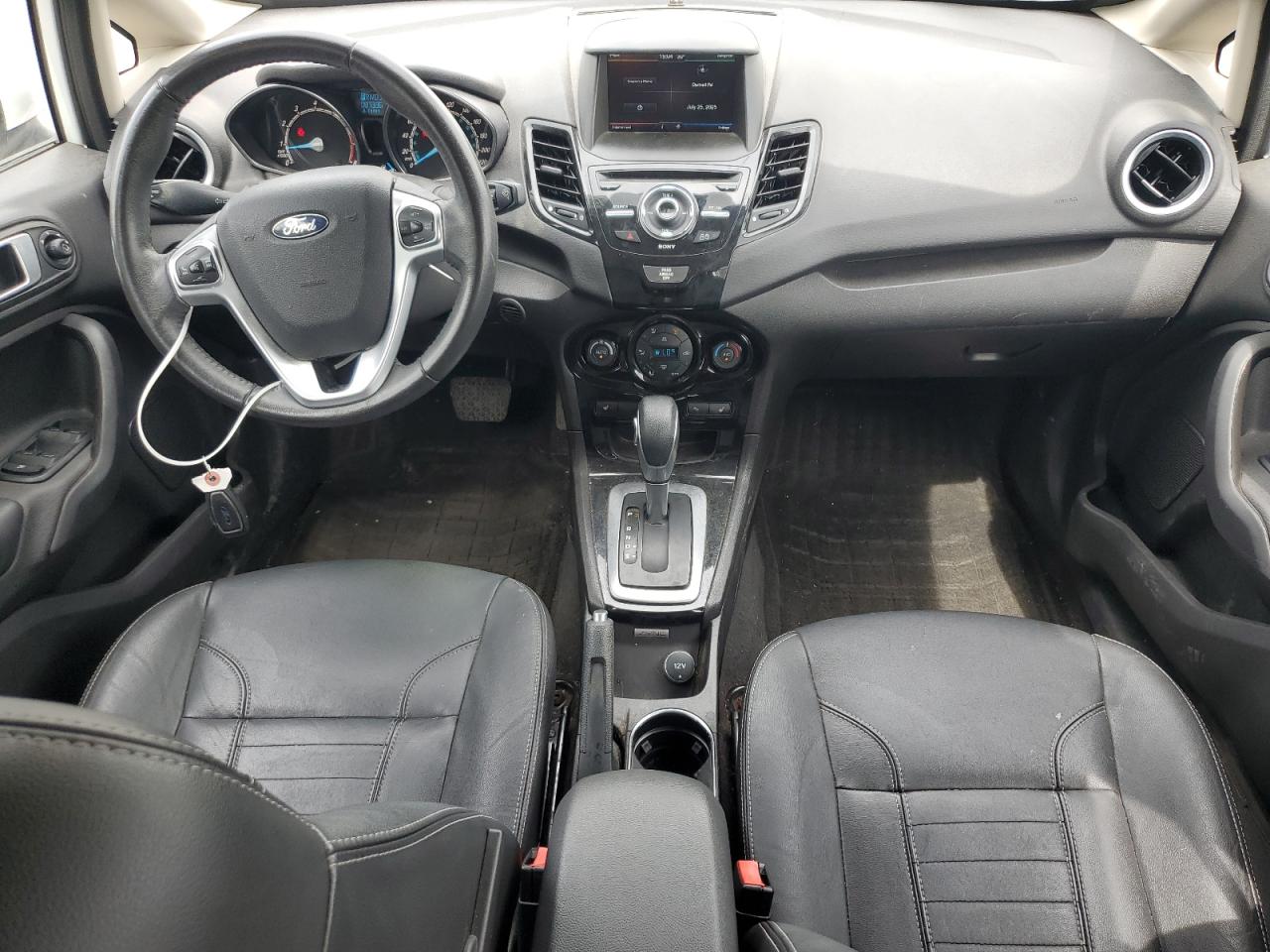 2015 Ford Fiesta Titanium VIN: 3FADP4FJ1FM201762 Lot: 66358355