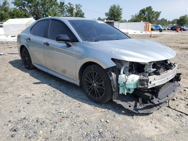  TOYOTA CAMRY 2022 Серебристый