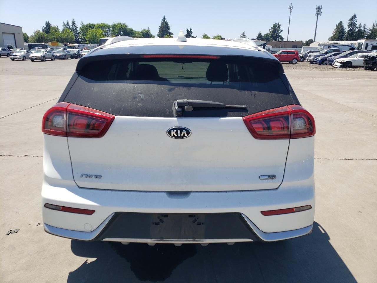 2018 Kia Niro Ex VIN: KNDCC3LC5J5144790 Lot: 64861175