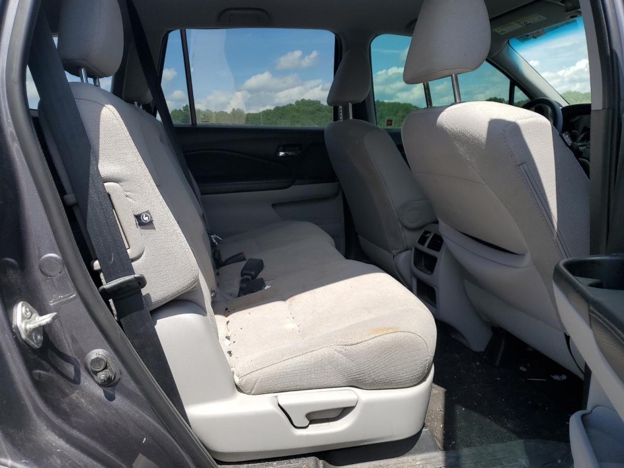2017 Honda Pilot Lx VIN: 5FNYF6H11HB103913 Lot: 50408295