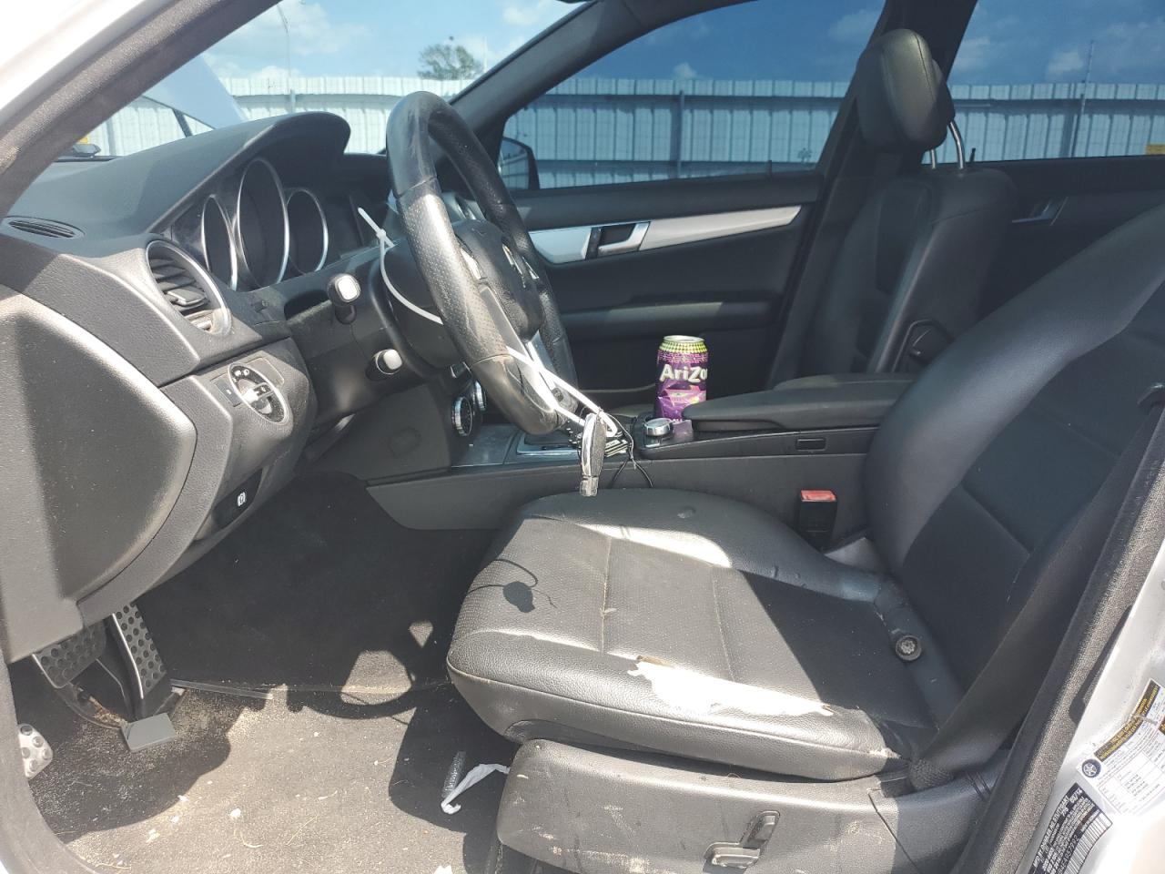 2014 Mercedes-Benz C 250 VIN: WDDGF4HB4EA957992 Lot: 62851315