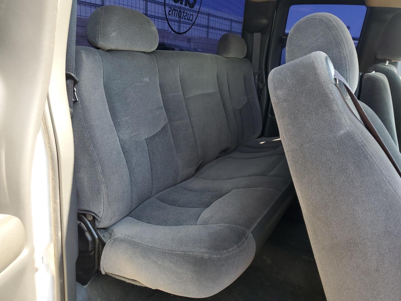 2004 GMC New Sierra K1500 VIN: 2GTEK19T041321579 Lot: 63494965
