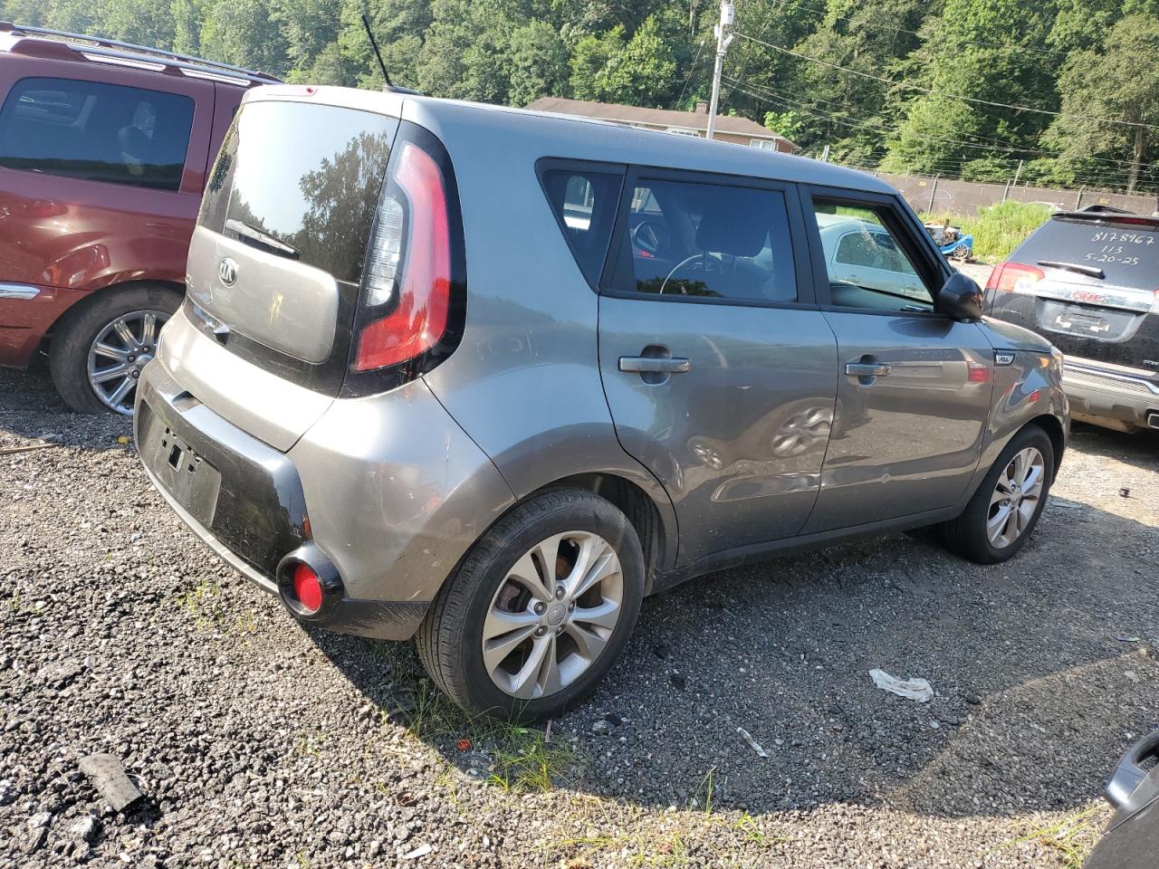 2016 Kia Soul + VIN: KNDJP3A50G7372127 Lot: 66323085