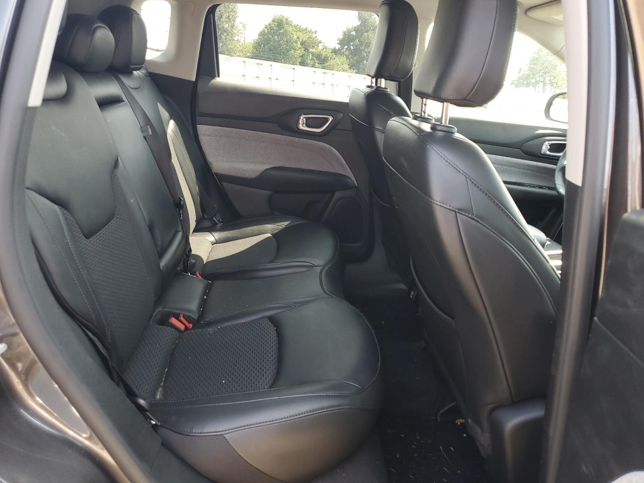 2022 Jeep Compass Latitude VIN: 3C4NJDBB8NT231750 Lot: 65442655