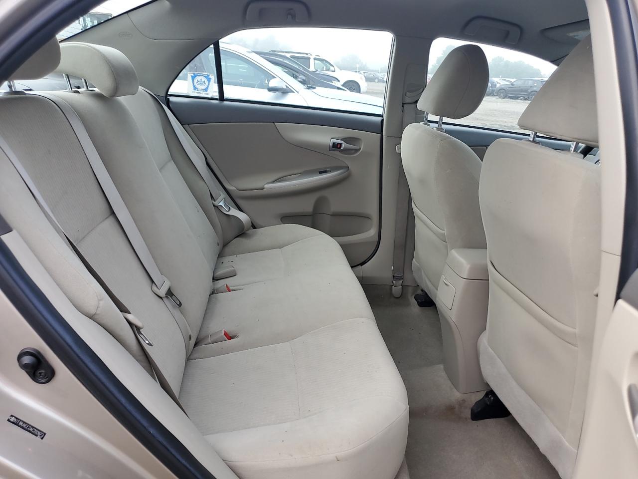 2010 Toyota Corolla Base VIN: 2T1BU4EE2AC392673 Lot: 65148425