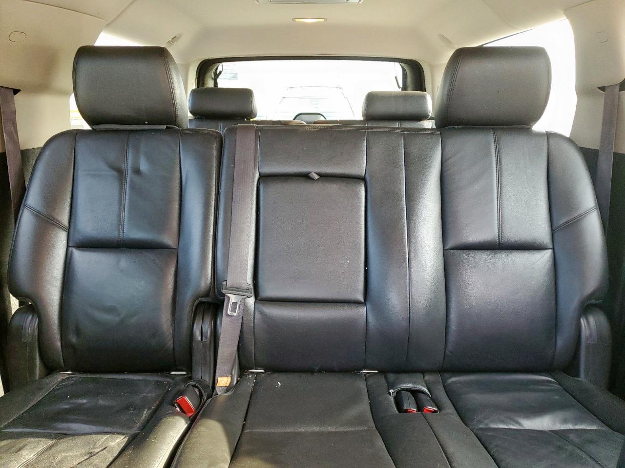 2012 Chevrolet Suburban C1500 Lt VIN: 1GNSCJE0XCR153183 Lot: 63841465