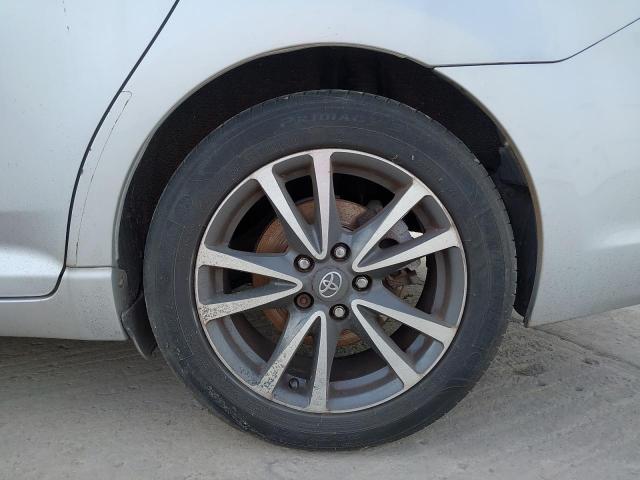 2013 TOYOTA AVENSIS IC