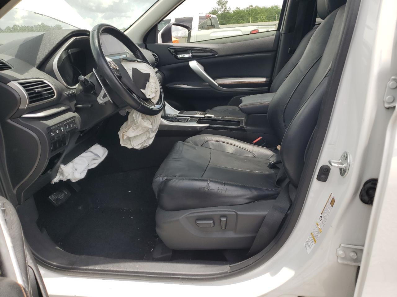 2018 Mitsubishi Eclipse Cross Se VIN: JA4AT5AA4JZ043005 Lot: 64328205