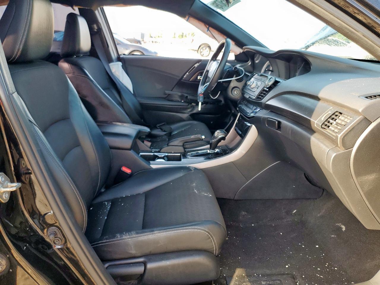 2016 Honda Accord Sport VIN: 1HGCR2F58GA238279 Lot: 96166875