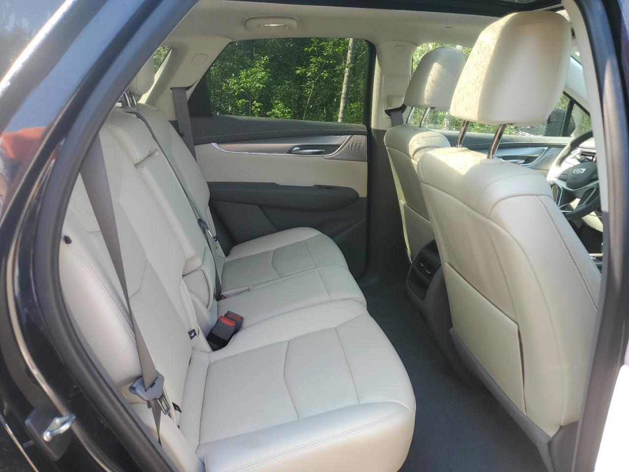 2022 Cadillac Xt5 Premium Luxury VIN: 1GYKNDRS6NZ120744 Lot: 64369105