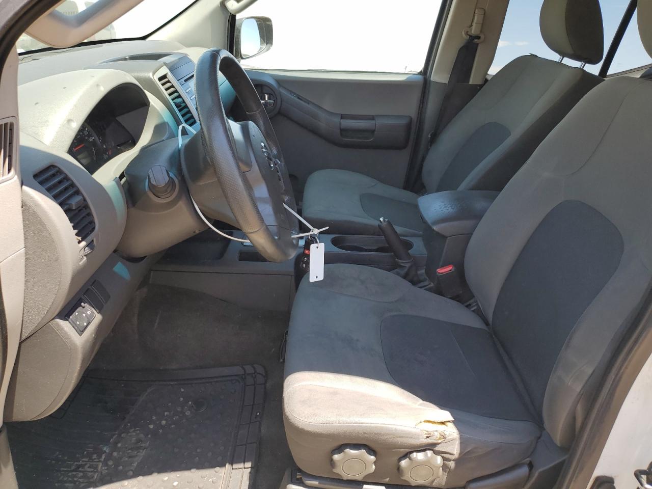 2013 Nissan Xterra X VIN: 5N1AN0NW2DN810995 Lot: 63553215