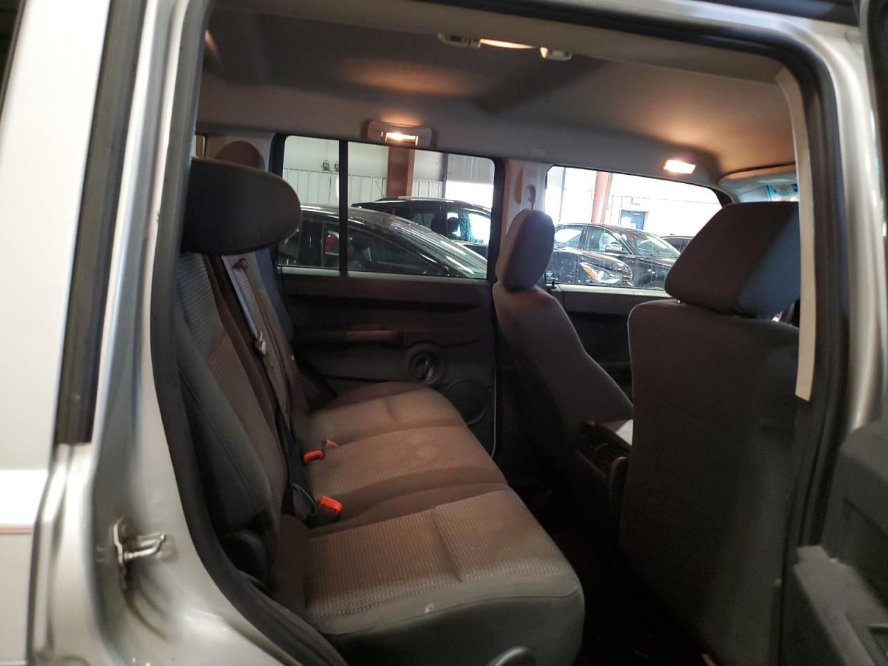 2008 Jeep Commander Sport VIN: 1J8HG48K88C127576 Lot: 63995225