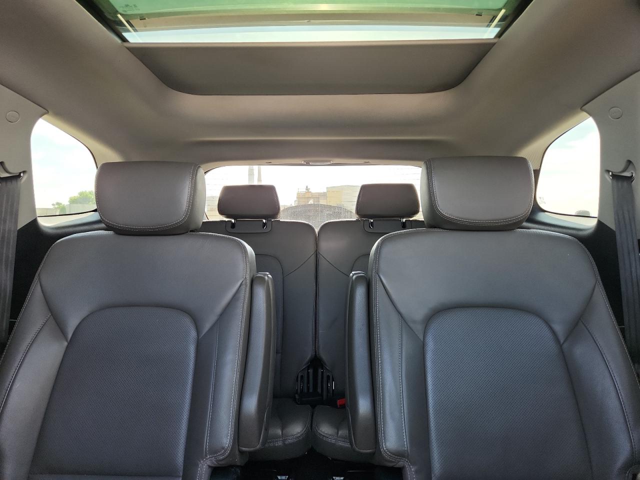 2017 Hyundai Santa Fe Se Ultimate VIN: KM8SR4HF8HU221988 Lot: 63039325