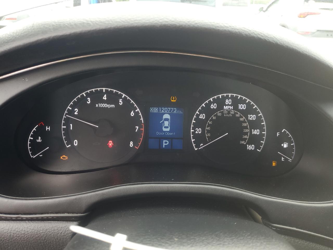 2010 Hyundai Genesis 4.6L VIN: KMHGC4DFXAU105856 Lot: 63817705