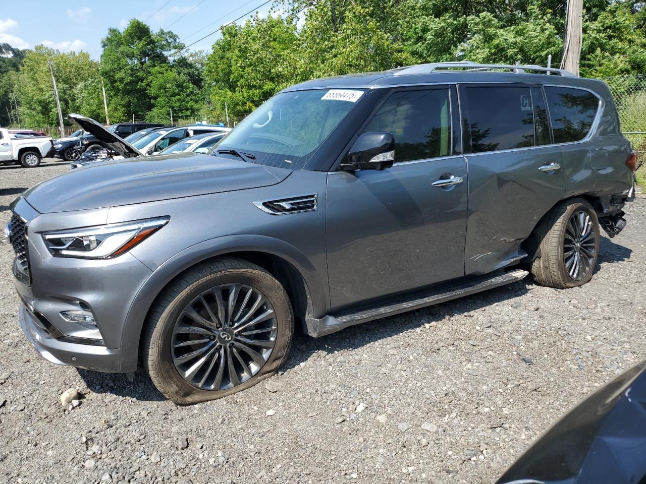 2021 INFINITI QX80 | LUXE