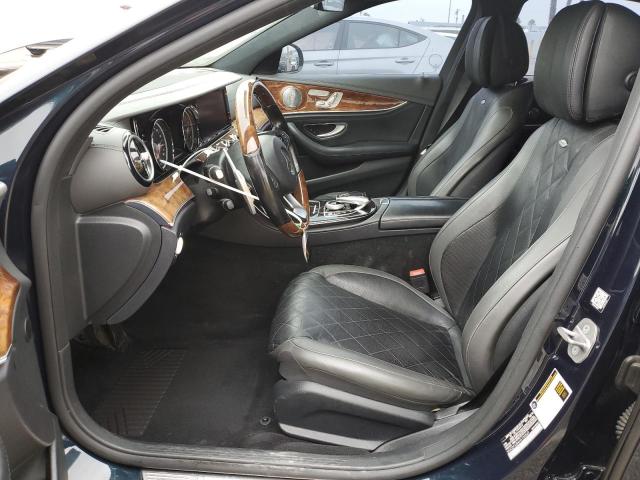 Sedans MERCEDES-BENZ E-CLASS 2017 Granatowy
