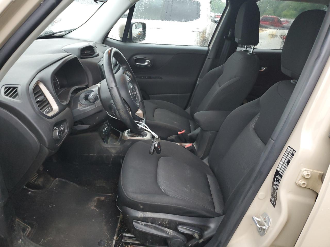 2015 Jeep Renegade Latitude VIN: ZACCJBBTXFPC10590 Lot: 64466835